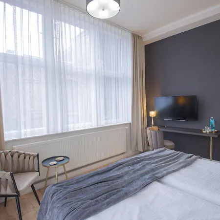 Boutique Schwarzer Baer *