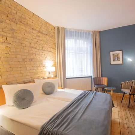 Boutique Schwarzer Baer *