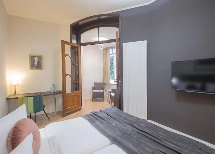 Boutique Schwarzer Baer *